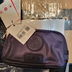 NWT, lululemon Navy Blue Mini Belt/Bum Bag